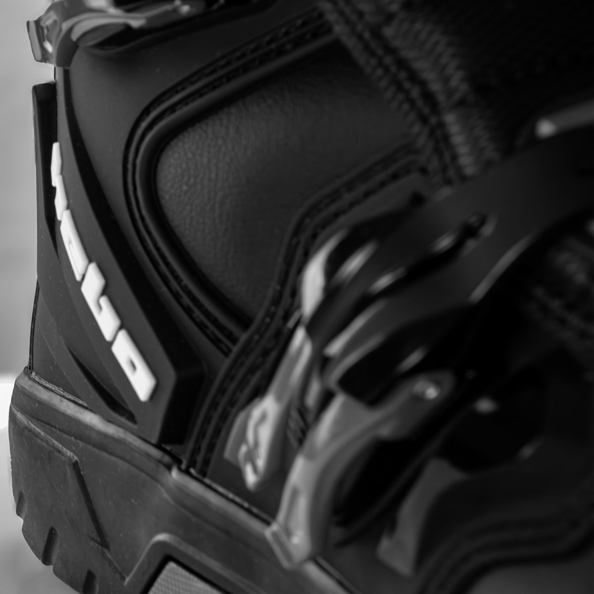 Hebo MX X1 zābaki